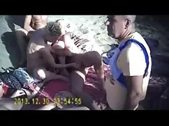 است, یک دختر در جدید ...